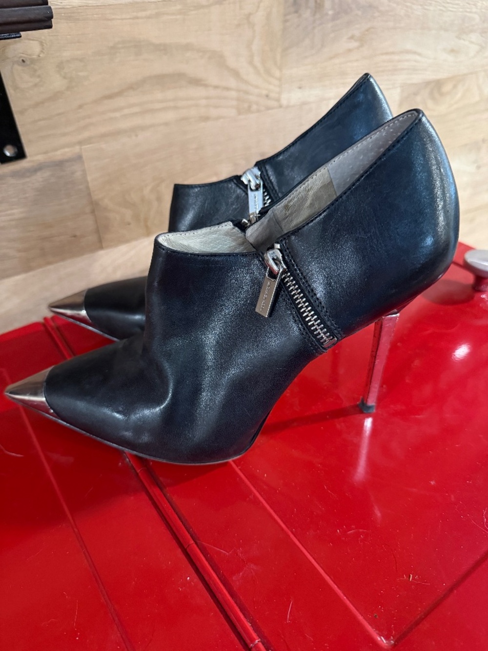 Michael Kors Shooties